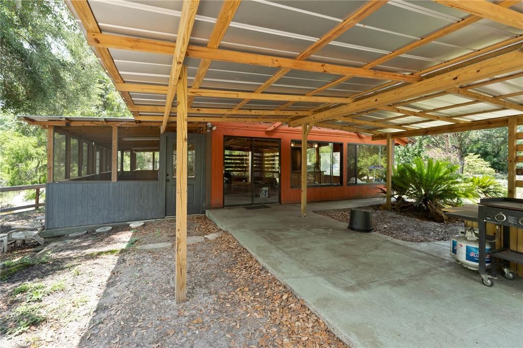 На продажу: $209,000 (2 спален, 2 ванн, 960 Квадратных фут)