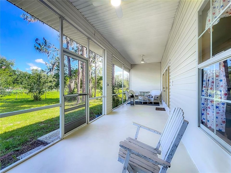 For Sale: $695,000 (4 beds, 3 baths, 3499 Square Feet)