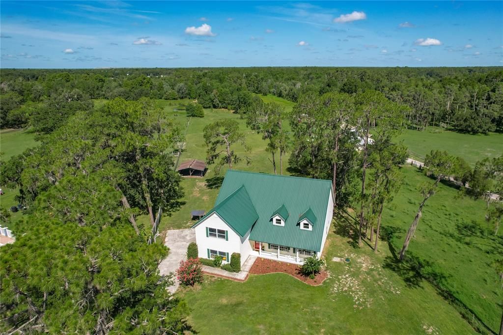 For Sale: $695,000 (4 beds, 3 baths, 3499 Square Feet)