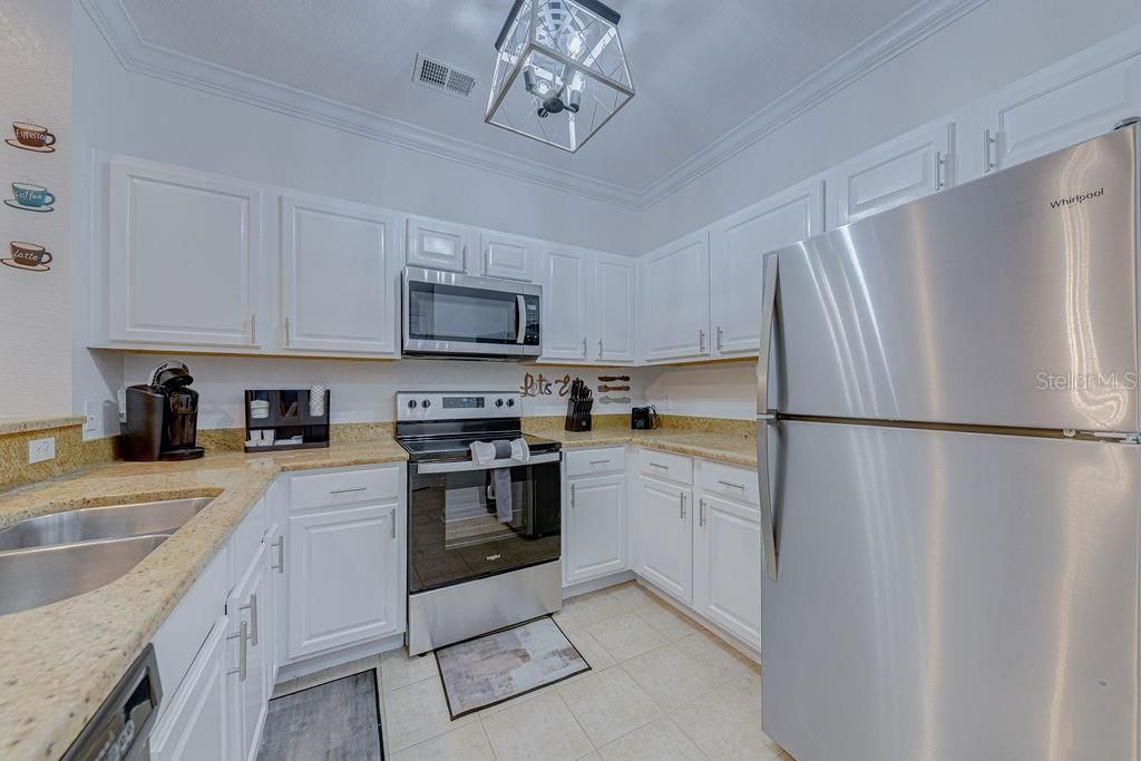 En Venta: $224,900 (3 camas, 2 baños, 1244 Pies cuadrados)