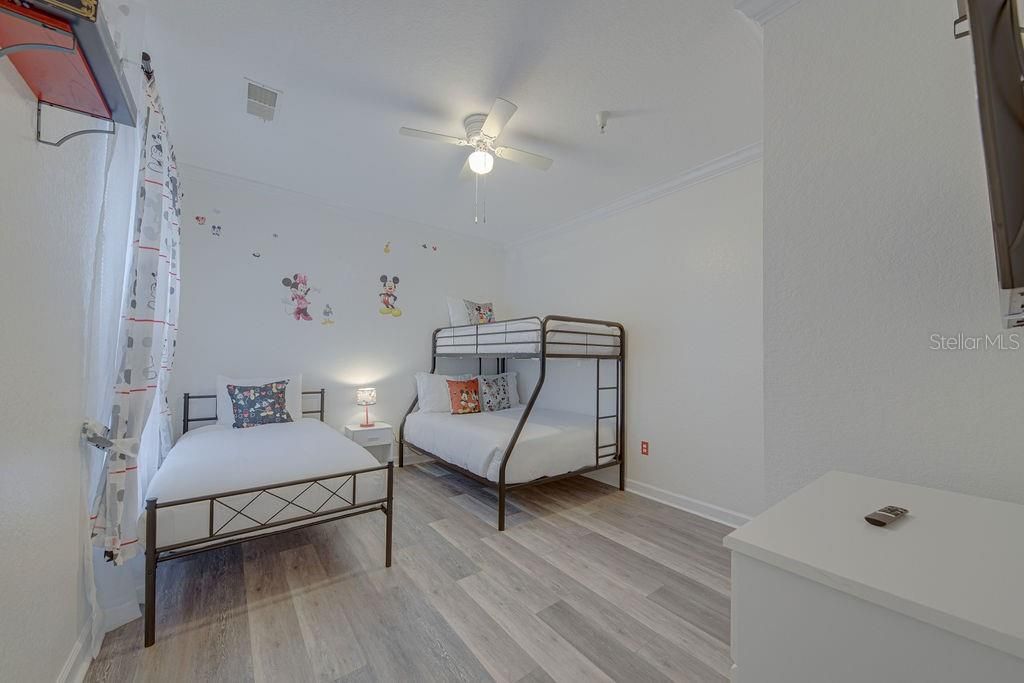 En Venta: $224,900 (3 camas, 2 baños, 1244 Pies cuadrados)