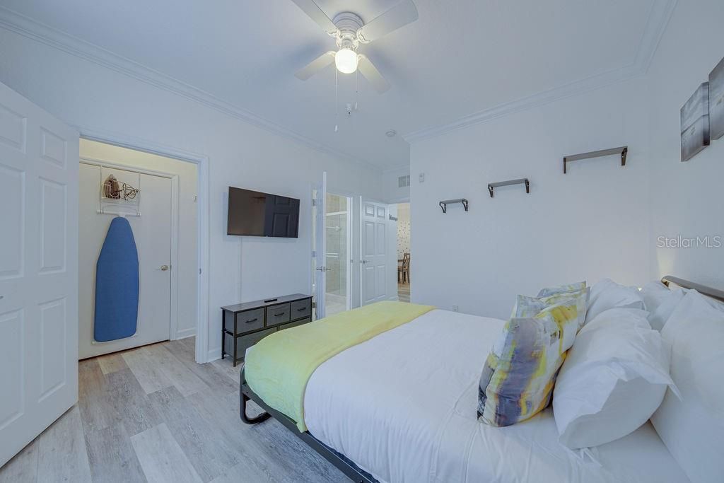 En Venta: $224,900 (3 camas, 2 baños, 1244 Pies cuadrados)