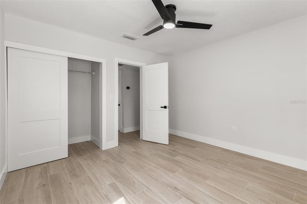 На продажу: $899,900 (4 спален, 3 ванн, 2354 Квадратных фут)