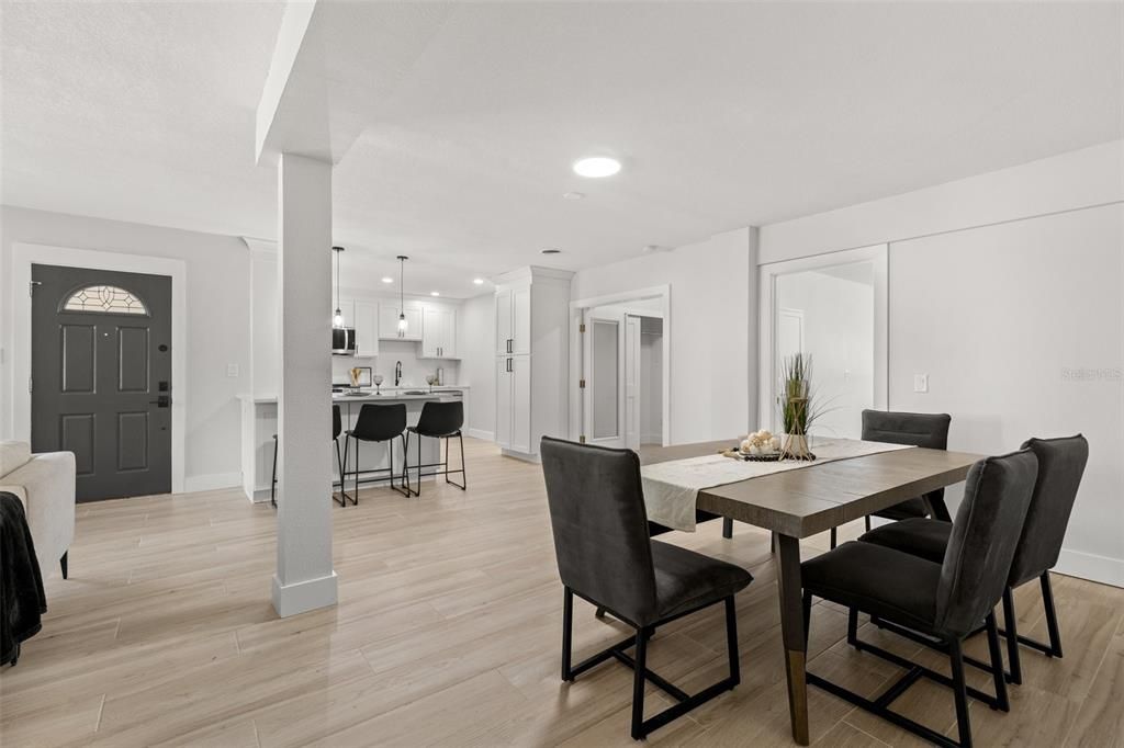 На продажу: $899,900 (4 спален, 3 ванн, 2354 Квадратных фут)