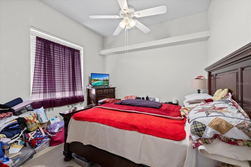 Active With Contract: $385,000 (3 beds, 2 baths, 1897 Square Feet)