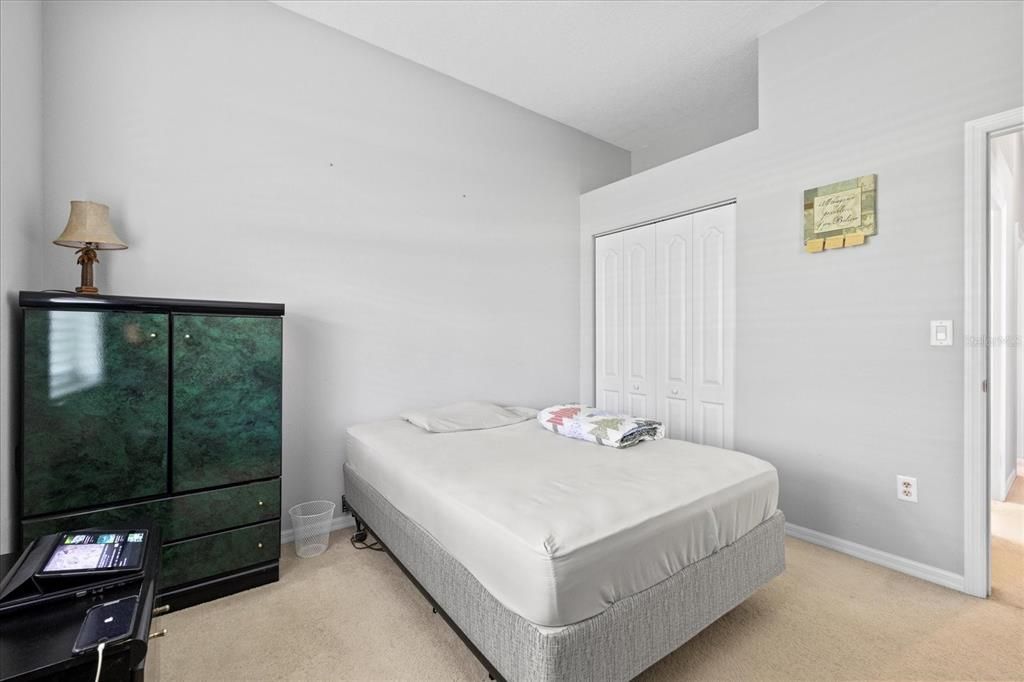 Active With Contract: $385,000 (3 beds, 2 baths, 1897 Square Feet)