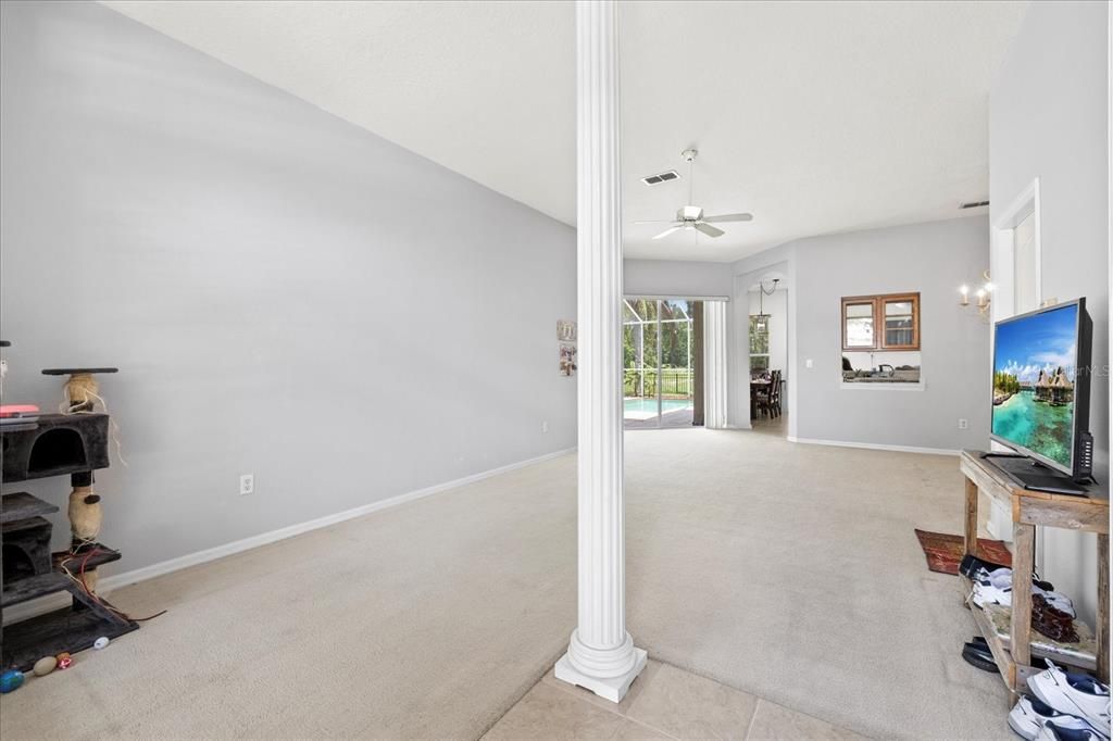 Active With Contract: $385,000 (3 beds, 2 baths, 1897 Square Feet)