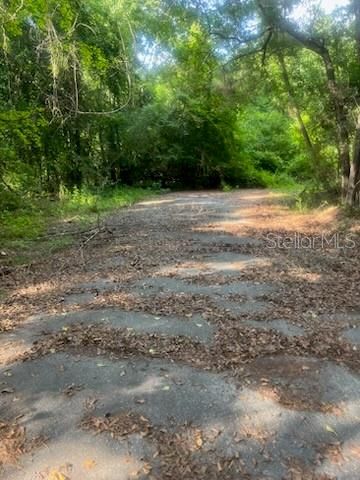 待售: $102,600 (6.00 acres)