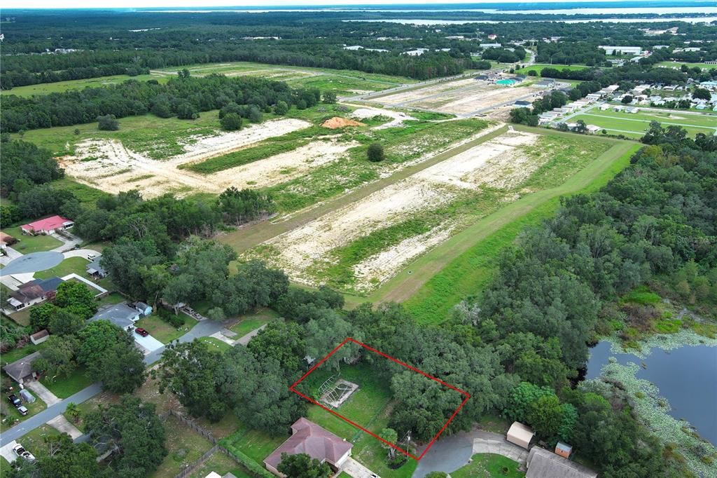 На продажу: $59,800 (0.32 acres)