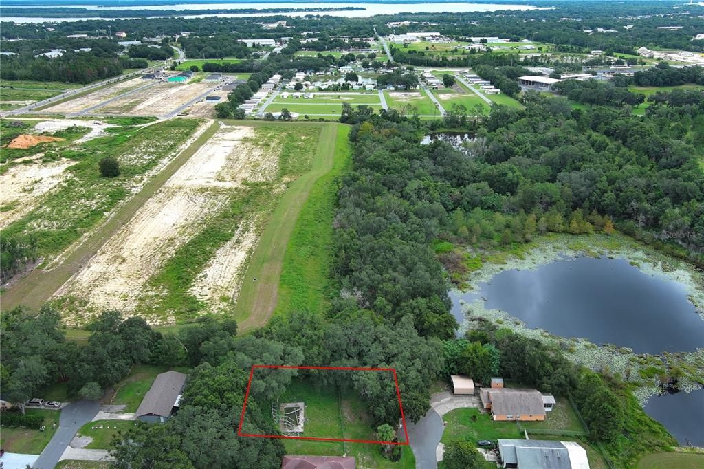 На продажу: $59,800 (0.32 acres)