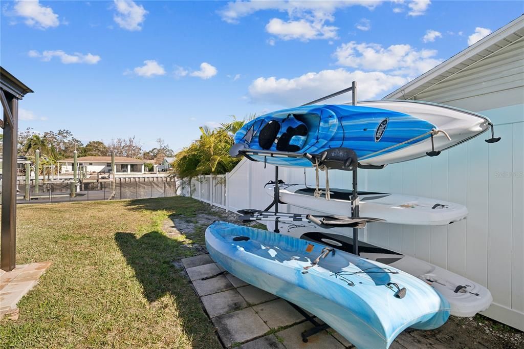 待售: $1,299,999 (6 贝兹, 3 浴室, 2527 平方英尺)