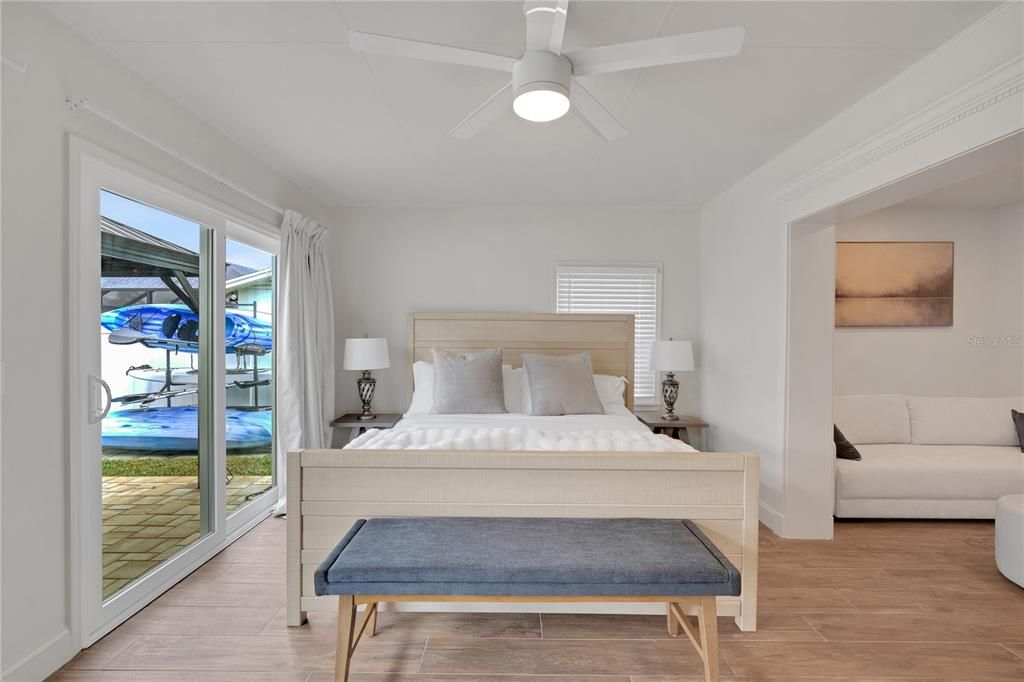 待售: $1,299,999 (6 贝兹, 3 浴室, 2527 平方英尺)