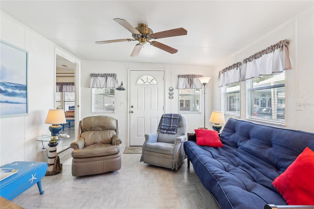 En Venta: $95,000 (2 camas, 1 baños, 828 Pies cuadrados)