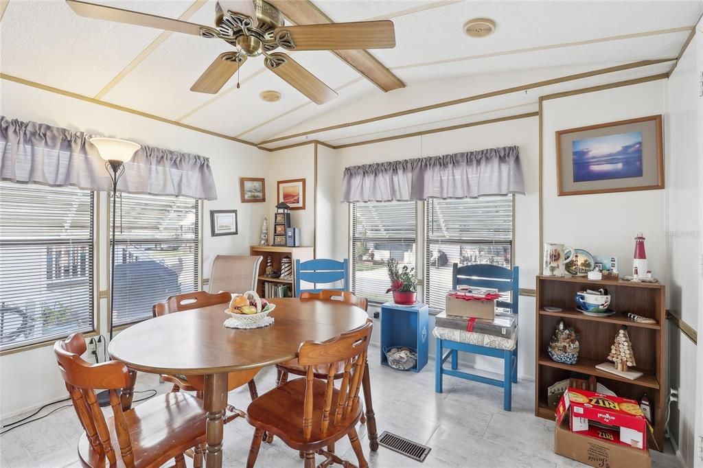 En Venta: $95,000 (2 camas, 1 baños, 828 Pies cuadrados)