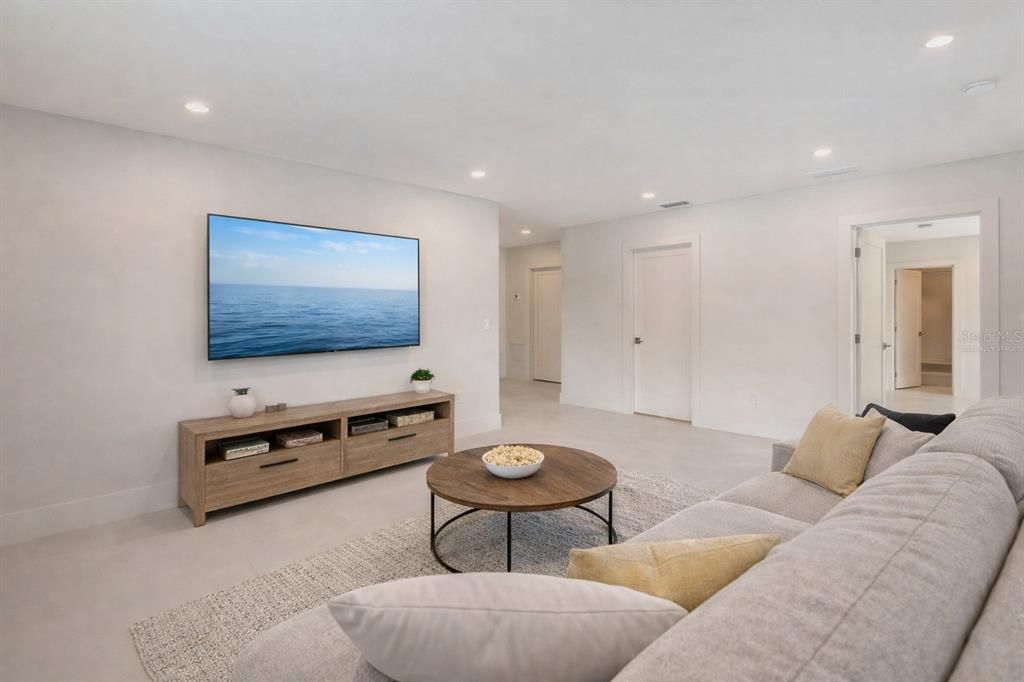 For Sale: $2,100,000 (4 beds, 4 baths, 4000 Square Feet)