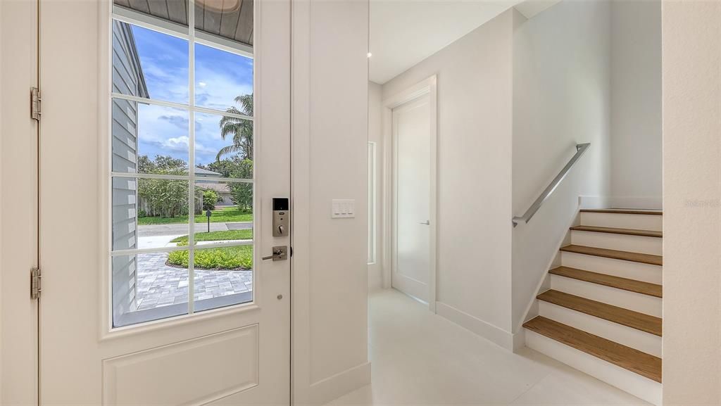 For Sale: $2,100,000 (4 beds, 4 baths, 4000 Square Feet)