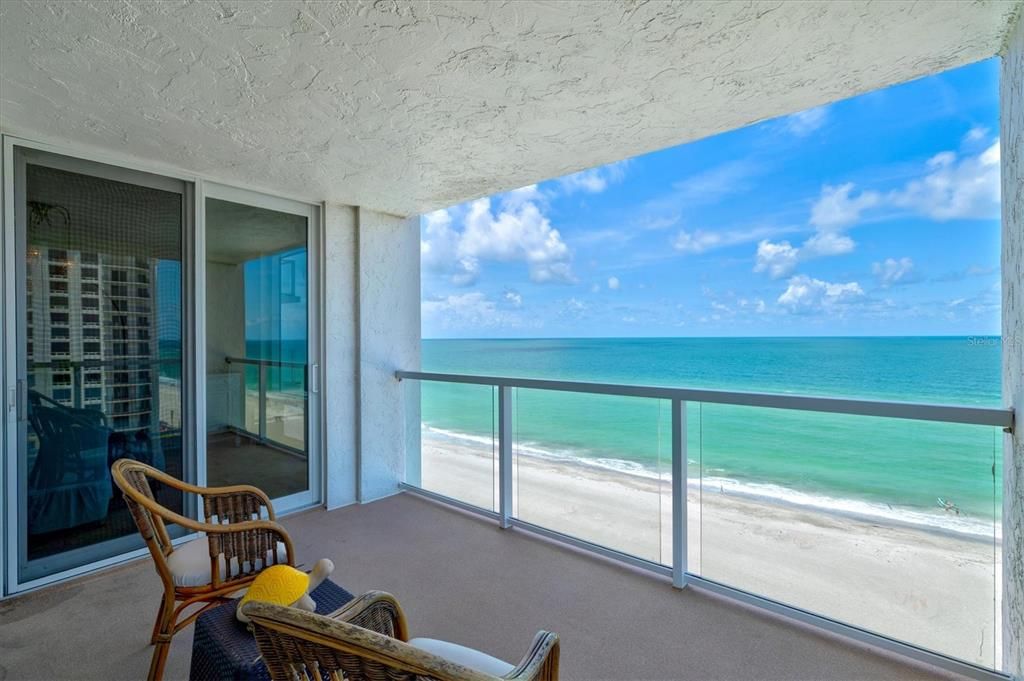 For Sale: $1,495,000 (2 beds, 2 baths, 1513 Square Feet)