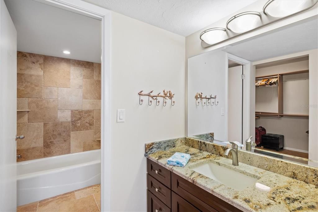 For Sale: $1,495,000 (2 beds, 2 baths, 1513 Square Feet)