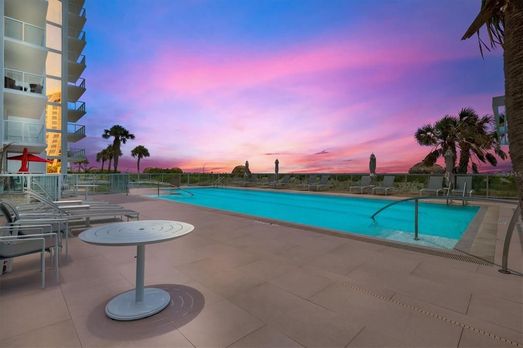 For Sale: $1,495,000 (2 beds, 2 baths, 1513 Square Feet)