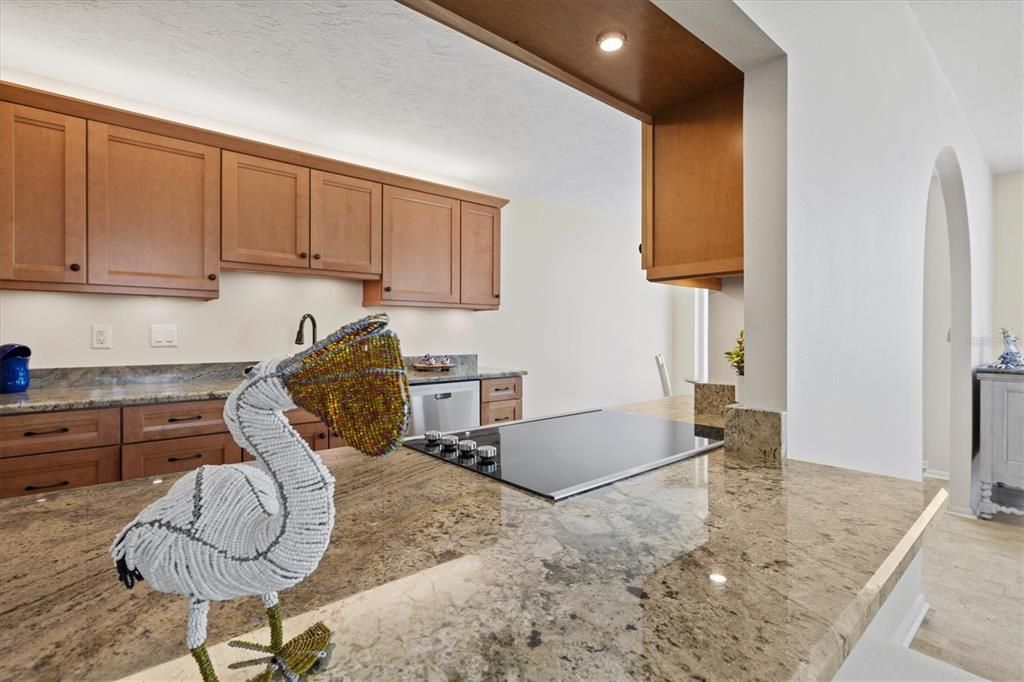 For Sale: $1,495,000 (2 beds, 2 baths, 1513 Square Feet)