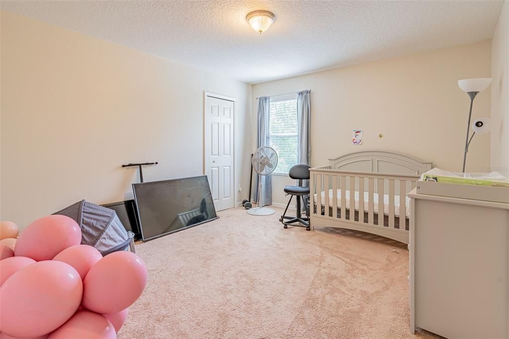 For Sale: $625,000 (6 beds, 3 baths, 3148 Square Feet)