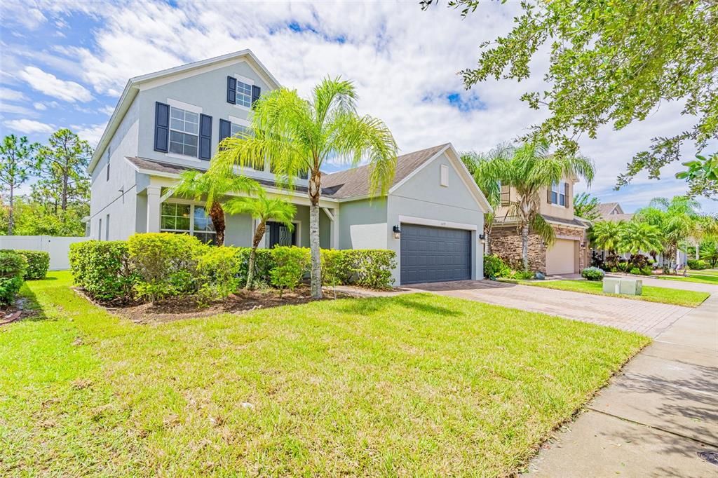 For Sale: $625,000 (6 beds, 3 baths, 3148 Square Feet)