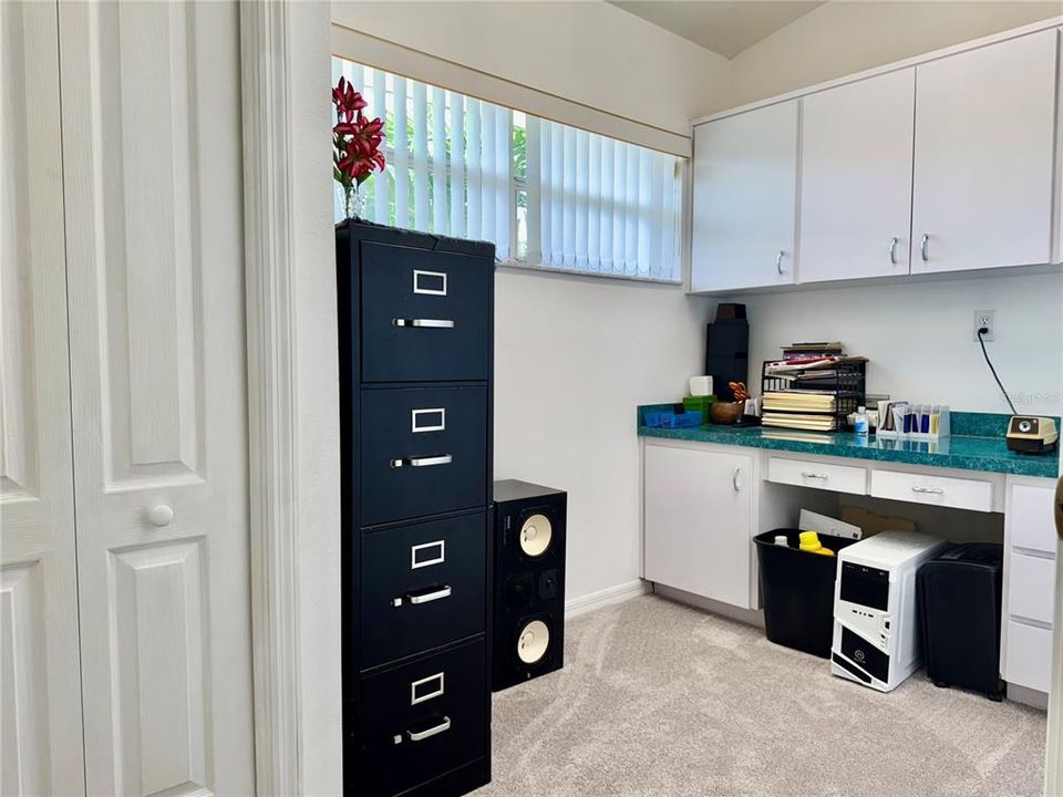 Active With Contract: $649,000 (3 beds, 2 baths, 2576 Square Feet)