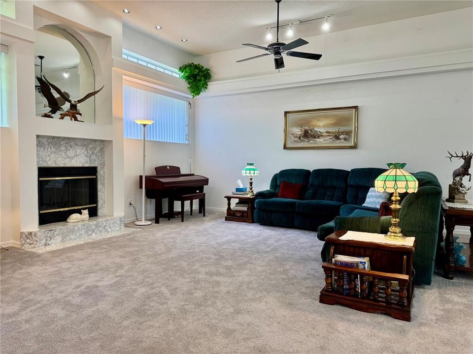 Active With Contract: $649,000 (3 beds, 2 baths, 2576 Square Feet)