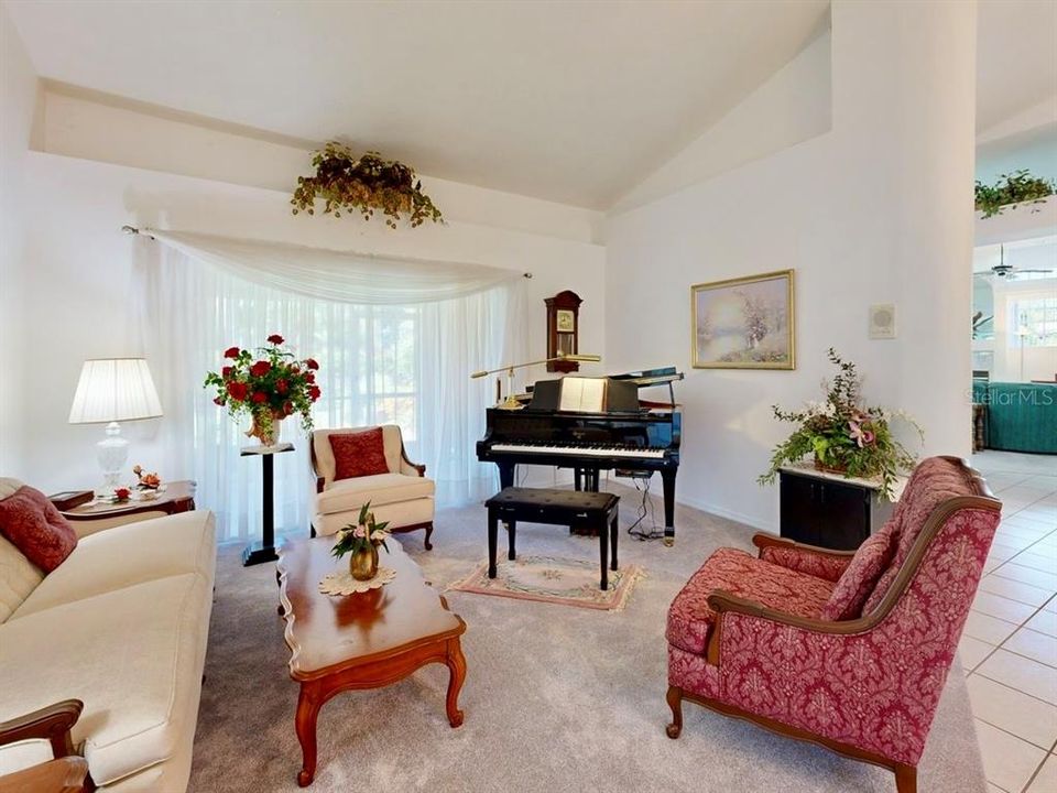 Active With Contract: $649,000 (3 beds, 2 baths, 2576 Square Feet)