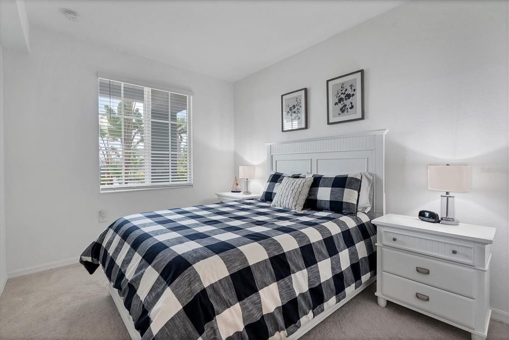 For Rent: $5,000 (2 beds, 2 baths, 1154 Square Feet)