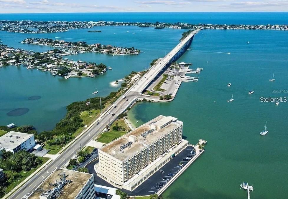 En Venta: $315,000 (2 camas, 2 baños, 1440 Pies cuadrados)