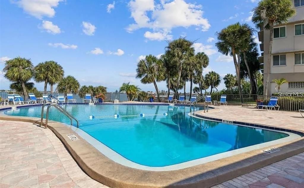 En Venta: $315,000 (2 camas, 2 baños, 1440 Pies cuadrados)