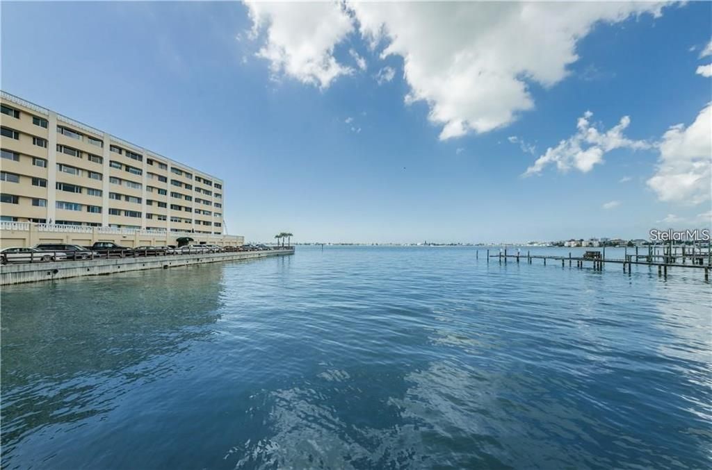 En Venta: $315,000 (2 camas, 2 baños, 1440 Pies cuadrados)