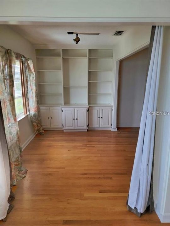 En Venta: $315,000 (2 camas, 2 baños, 1440 Pies cuadrados)