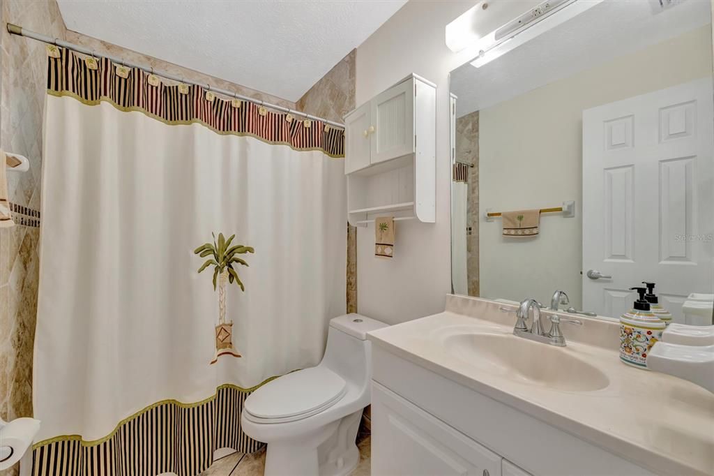 For Sale: $950,000 (4 beds, 3 baths, 3316 Square Feet)