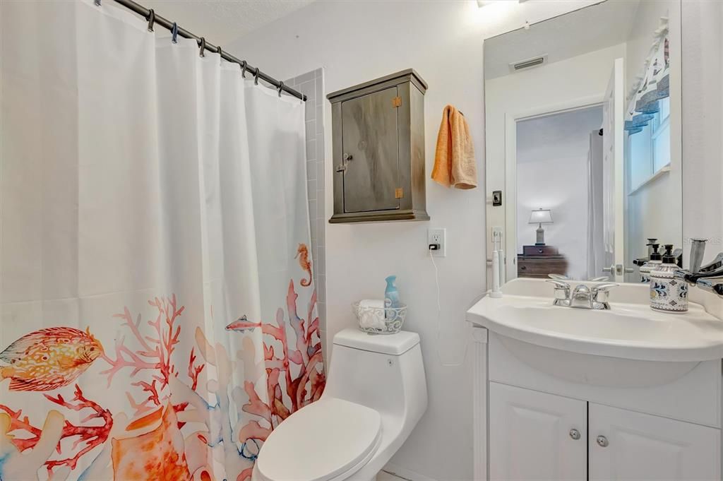 For Sale: $950,000 (4 beds, 3 baths, 3316 Square Feet)