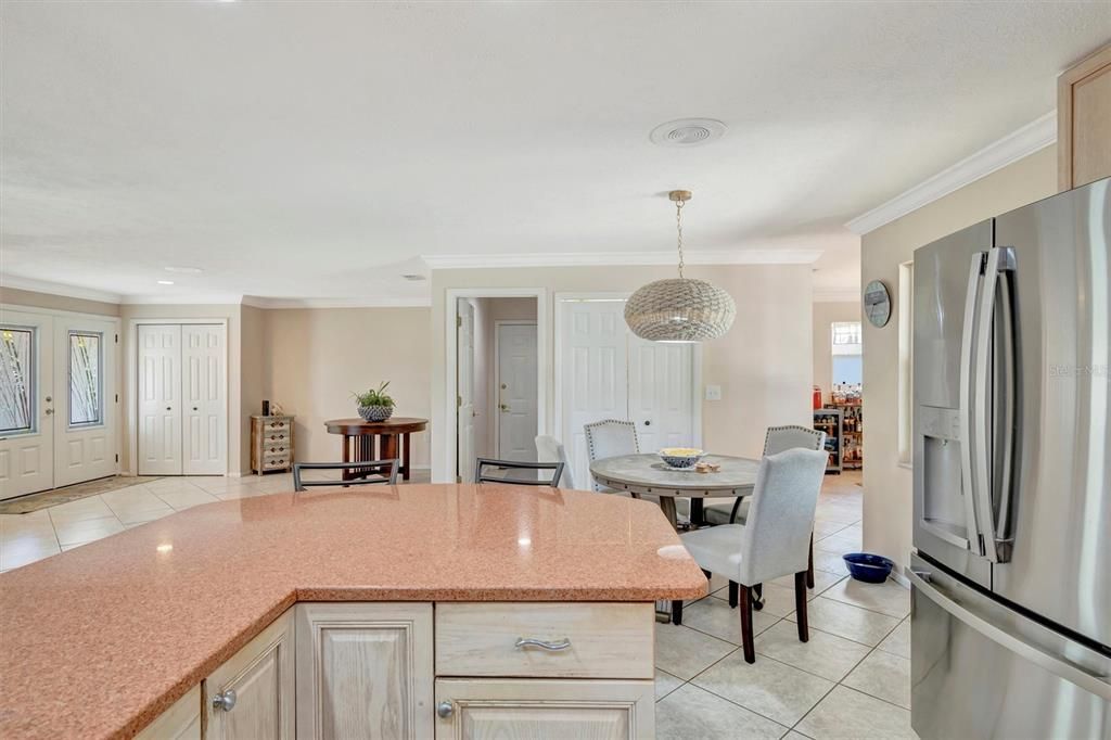 For Sale: $950,000 (4 beds, 3 baths, 3316 Square Feet)