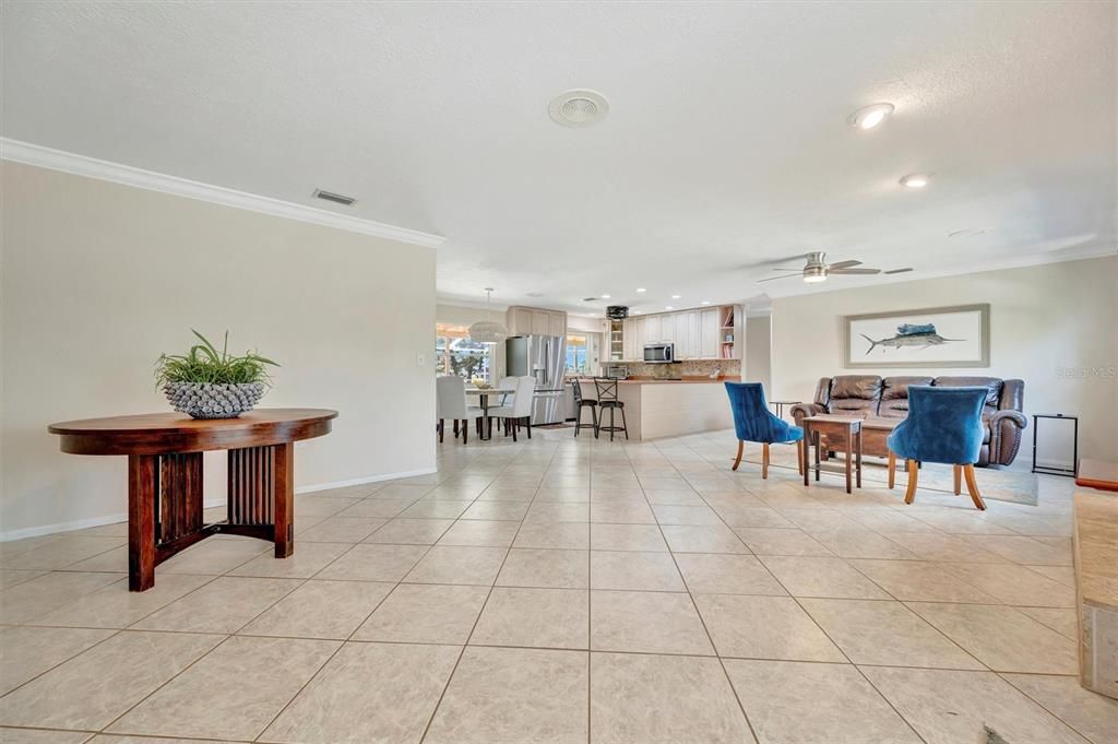 For Sale: $950,000 (4 beds, 3 baths, 3316 Square Feet)