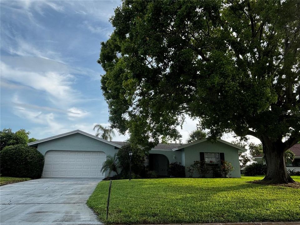 Recently Sold: $422,500 (2 beds, 2 baths, 1540 Square Feet)