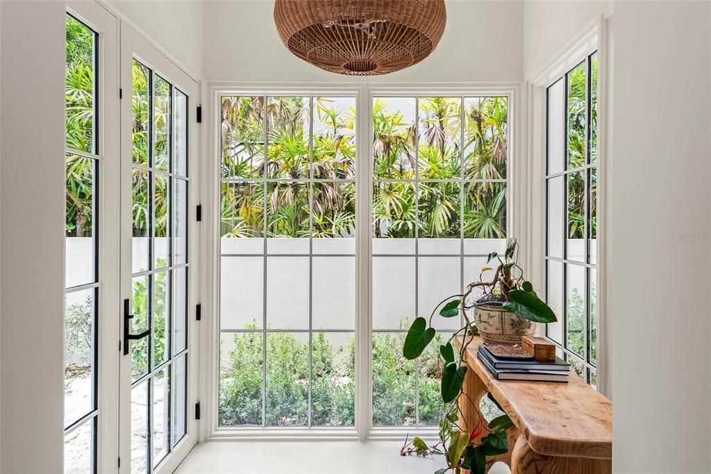 For Sale: $4,750,000 (4 beds, 5 baths, 3850 Square Feet)