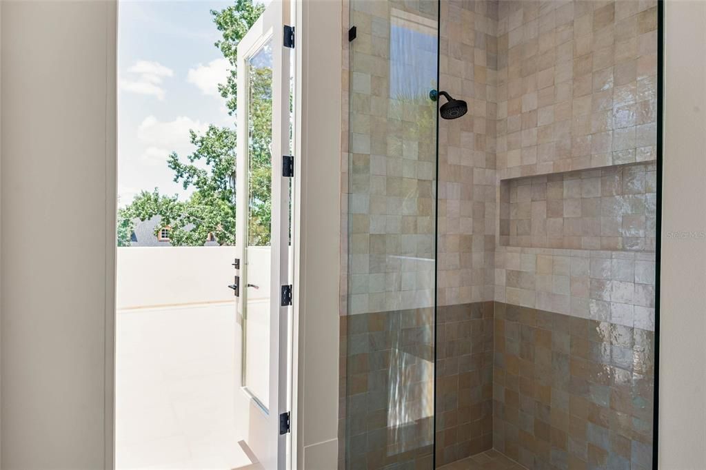 For Sale: $4,750,000 (4 beds, 5 baths, 3850 Square Feet)