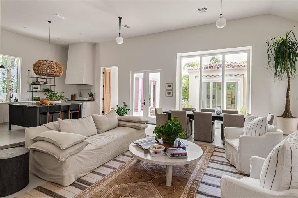 For Sale: $4,750,000 (4 beds, 5 baths, 3850 Square Feet)