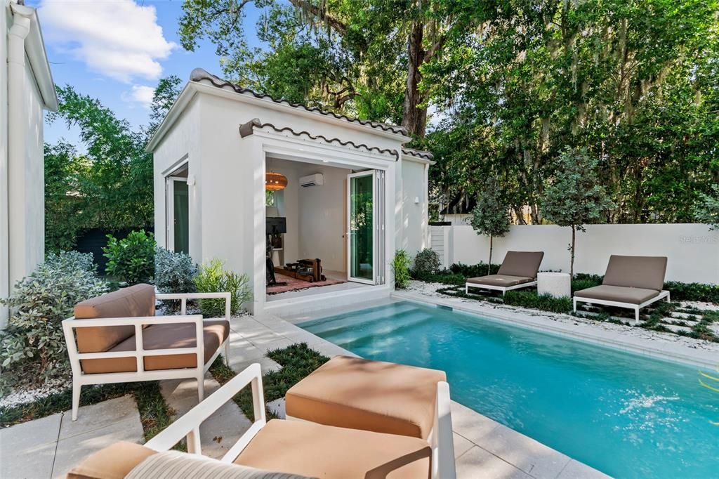 For Sale: $4,750,000 (4 beds, 5 baths, 3850 Square Feet)