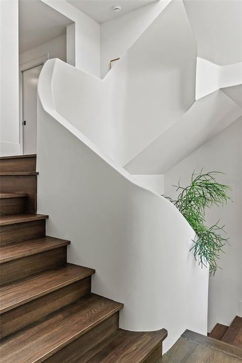 For Sale: $4,750,000 (4 beds, 5 baths, 3850 Square Feet)