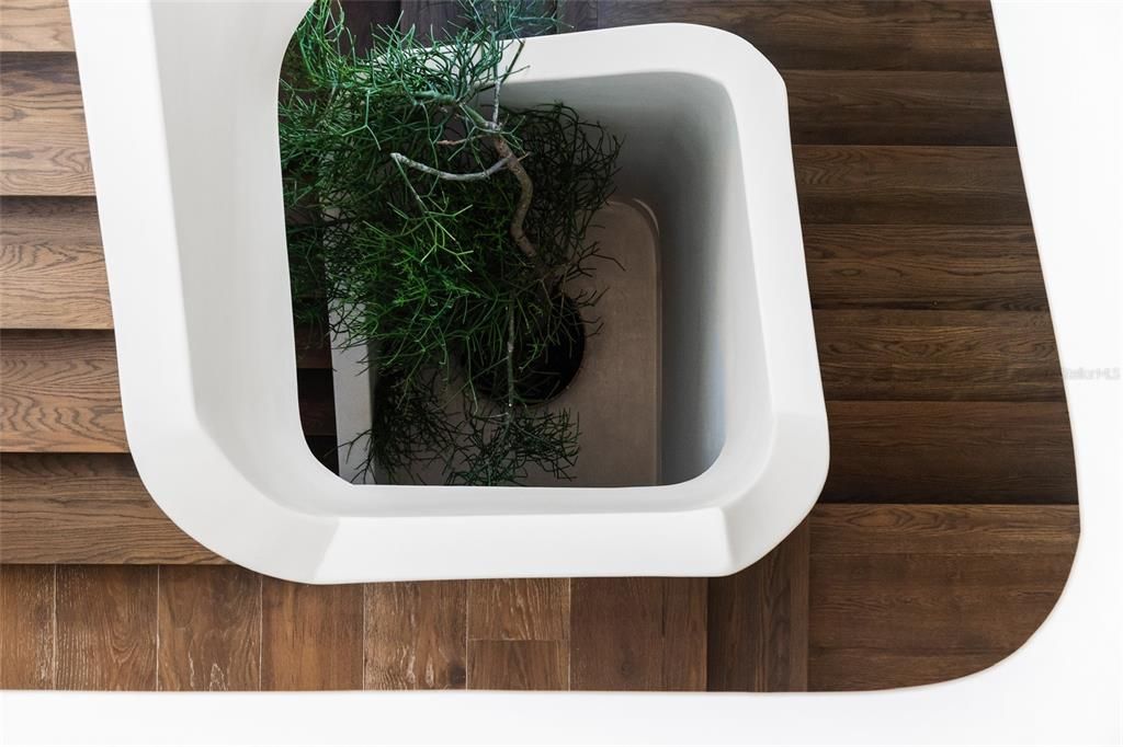 For Sale: $4,750,000 (4 beds, 5 baths, 3850 Square Feet)