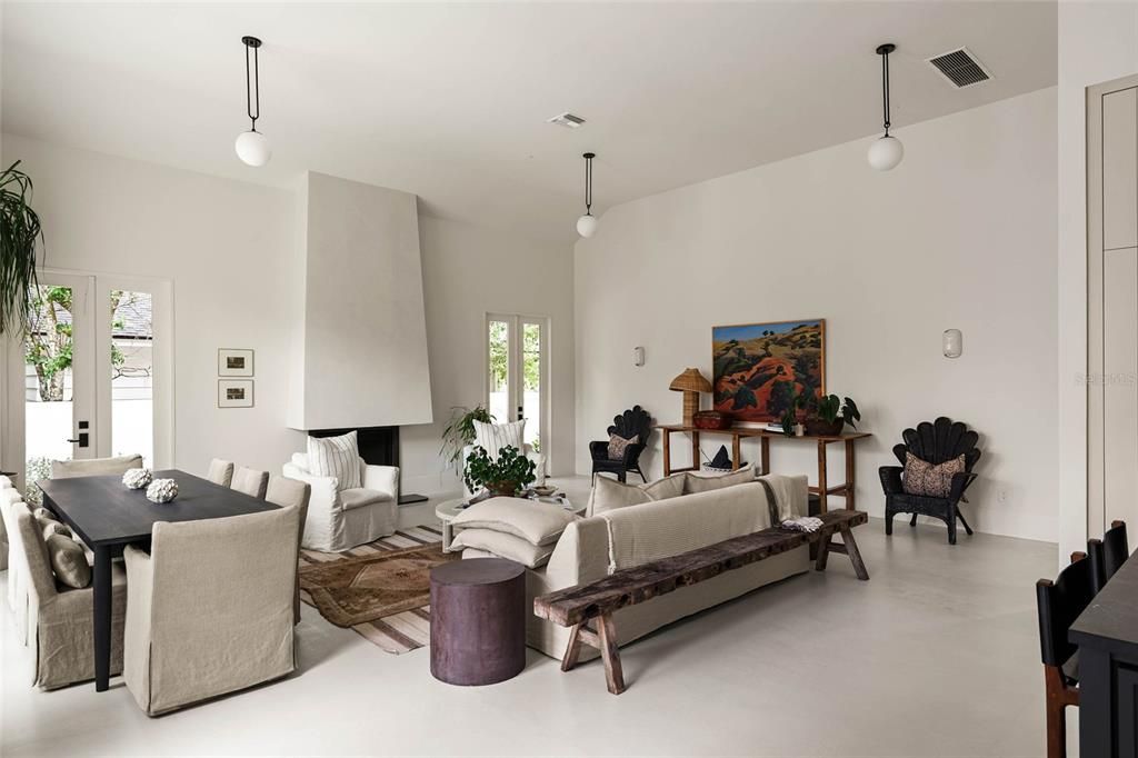 For Sale: $4,750,000 (4 beds, 5 baths, 3850 Square Feet)