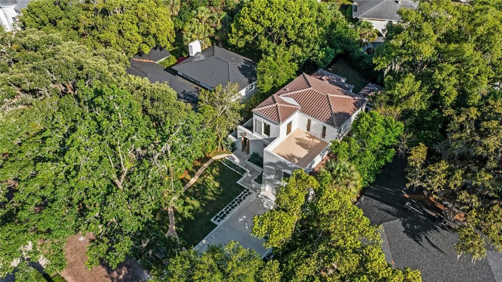 For Sale: $4,750,000 (4 beds, 5 baths, 3850 Square Feet)