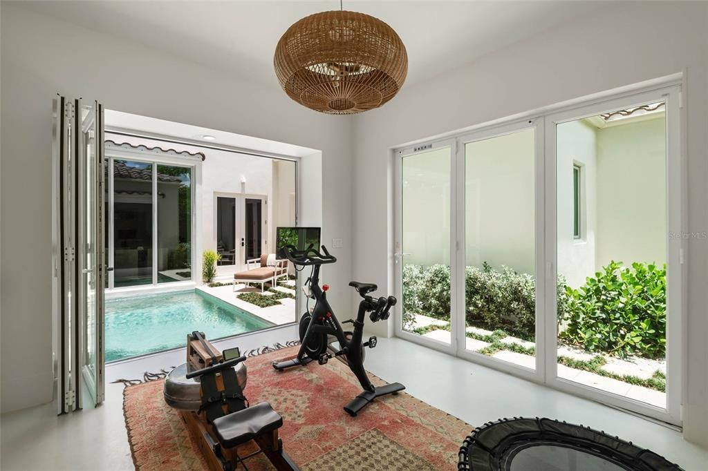 For Sale: $4,750,000 (4 beds, 5 baths, 3850 Square Feet)