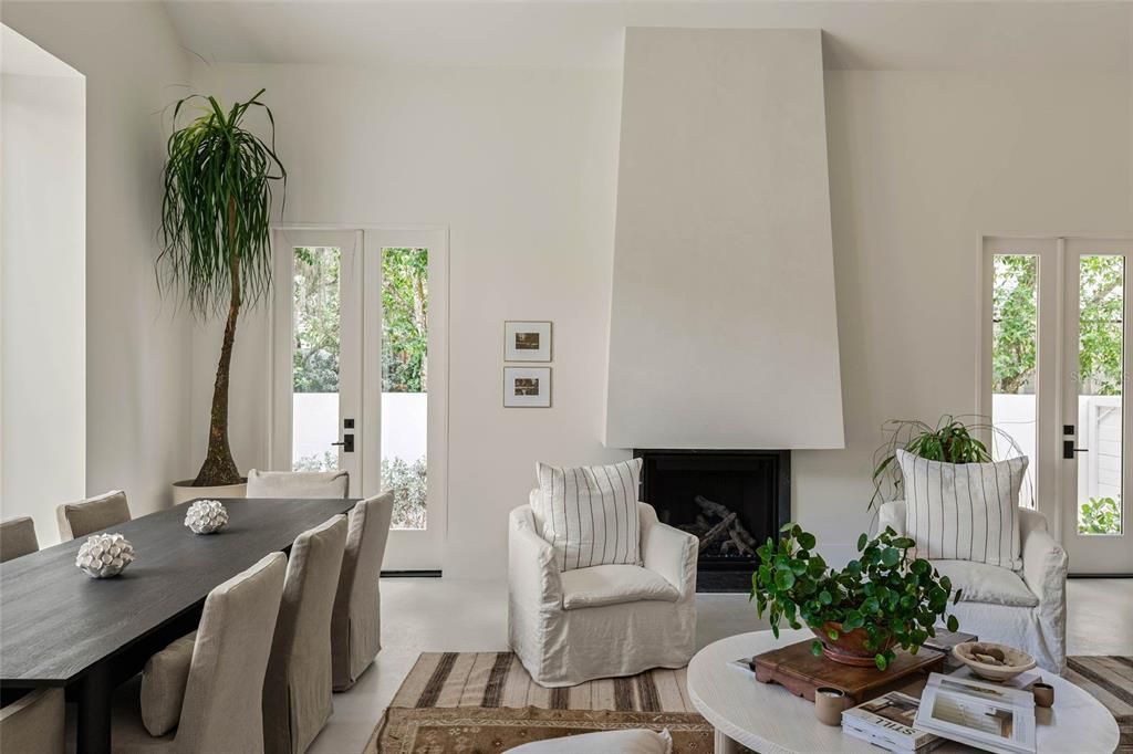 For Sale: $4,750,000 (4 beds, 5 baths, 3850 Square Feet)