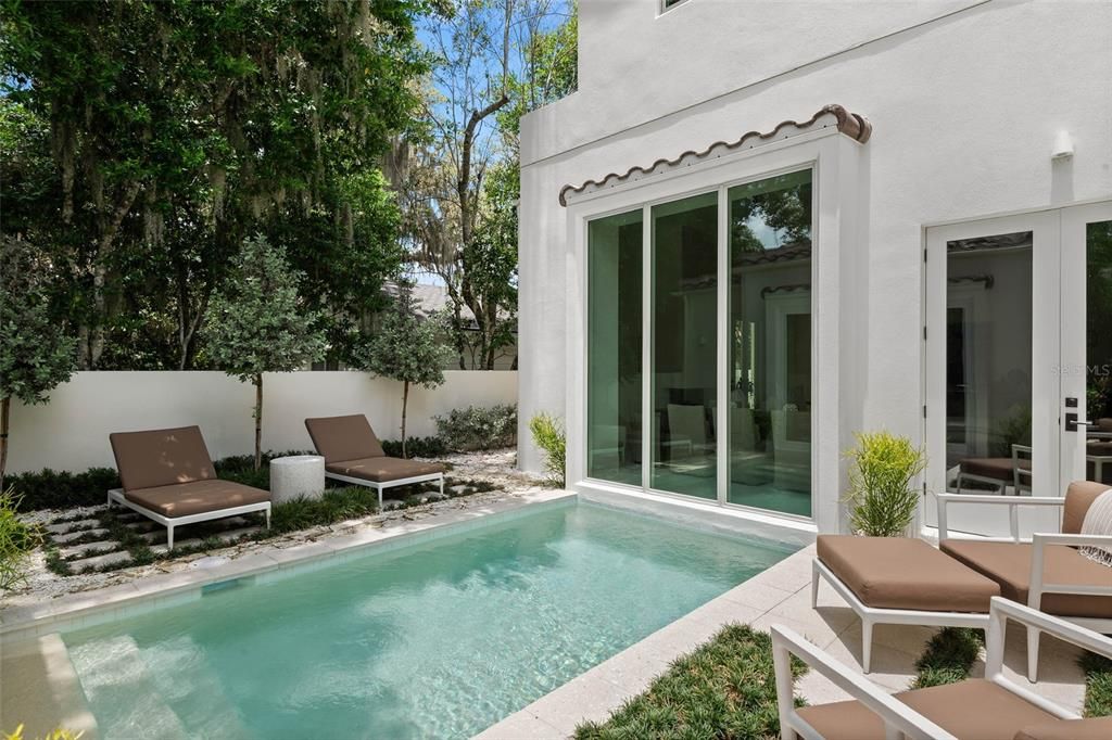 For Sale: $4,750,000 (4 beds, 5 baths, 3850 Square Feet)